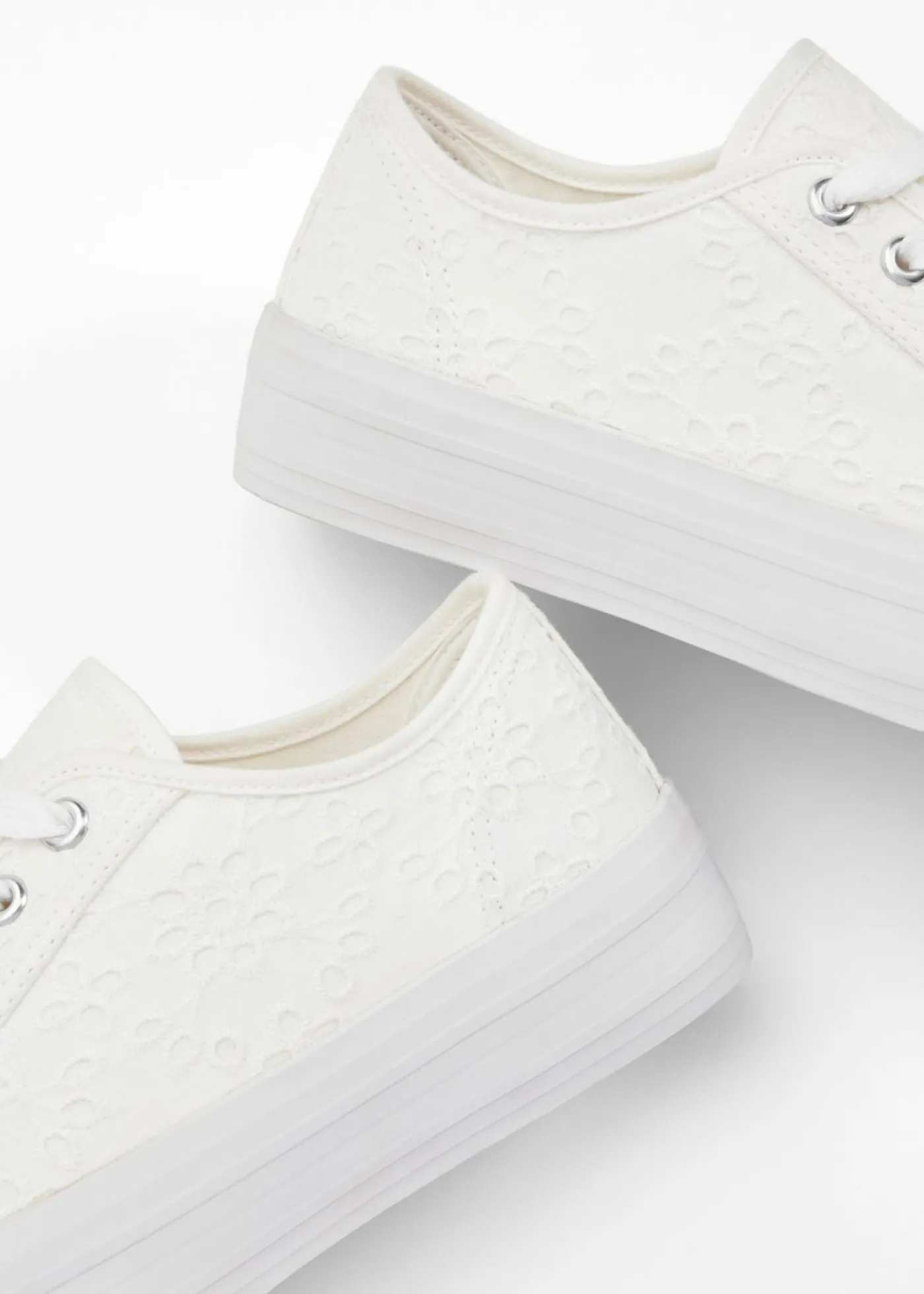 bonprix bonprix Zapatillas con plataforma Blanco Discount