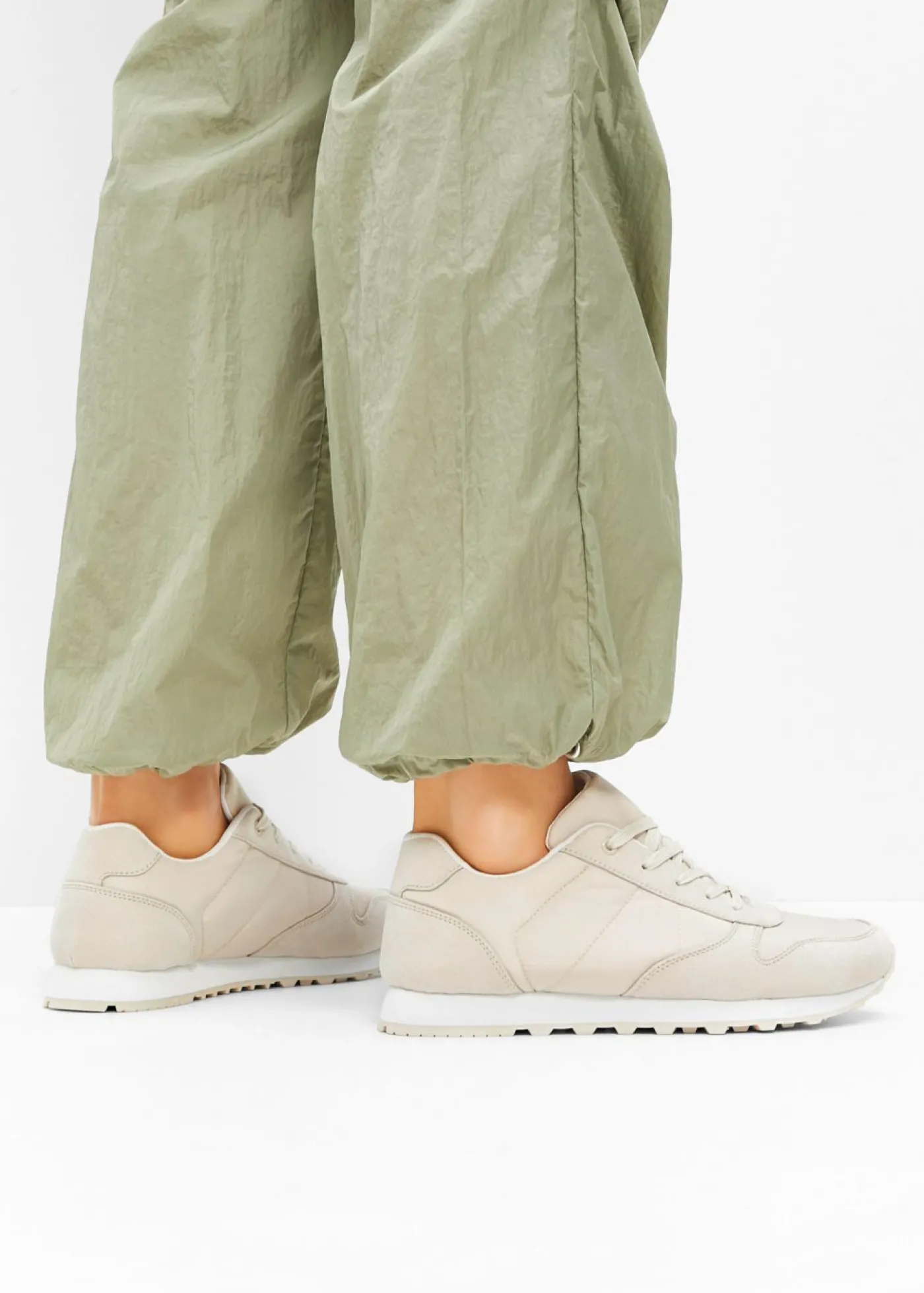 bonprix bonprix Zapatillas deportivas Beige Hot