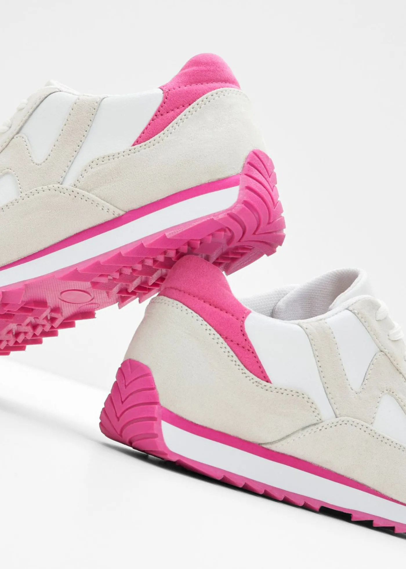 bonprix bonprix Zapatillas deportivas con suela perfilada Blanco-beige-pink lady Outlet