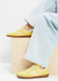 bonprix bonprix Zapatillas deportivas de estilo retro Amarillo claro Clearance