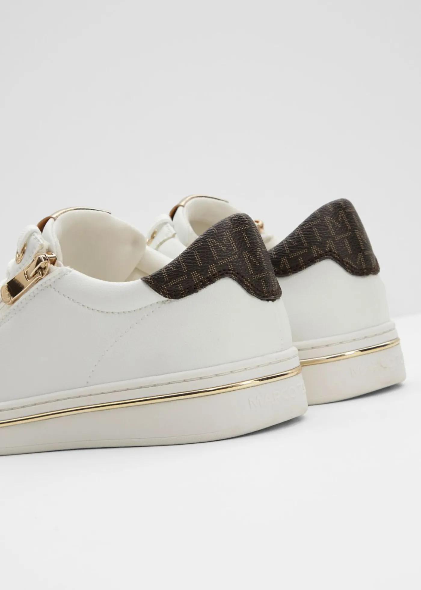 bonprix Marco Tozzi Zapatillas deportivas de Marco Tozzi con cremallera Blanco Best
