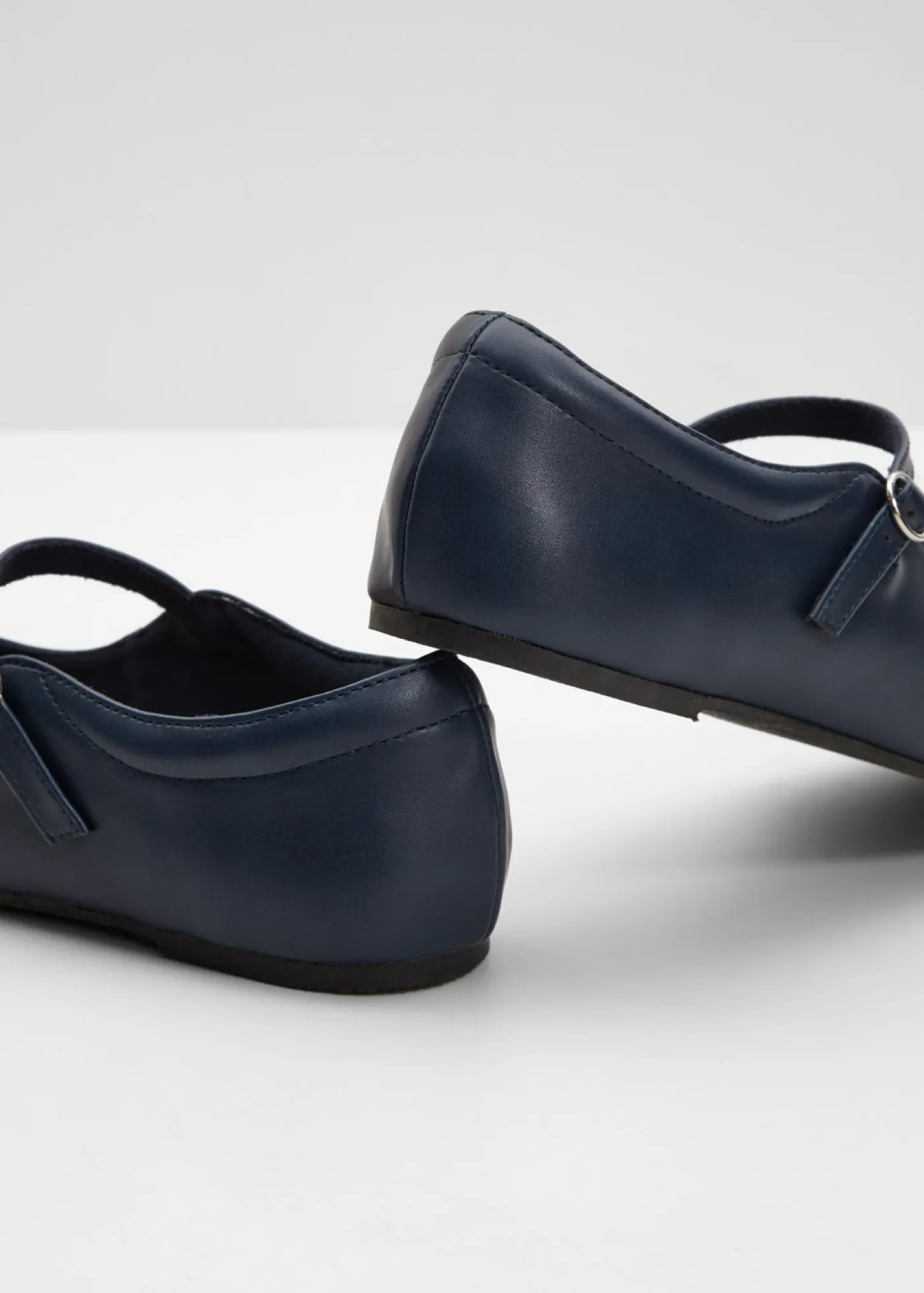 bonprix bonprix Zapato tipo Mary Jane Azul marino