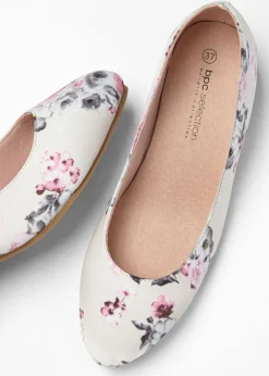 bonprix bonprix Zapatos de tacón con tacón ancho De flores color crema Hot