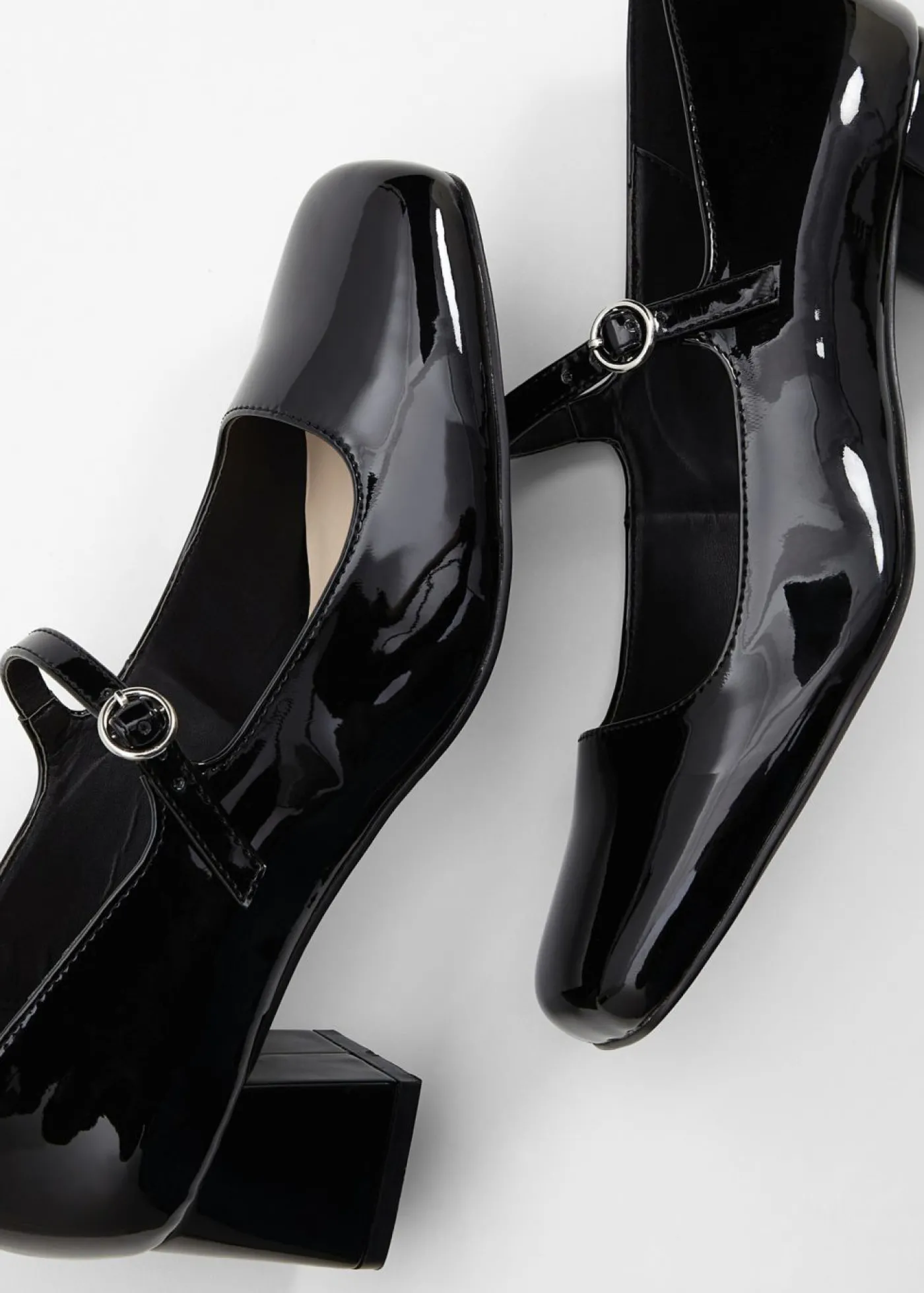 bonprix bonprix Zapatos de tacón con tira Negro Discount