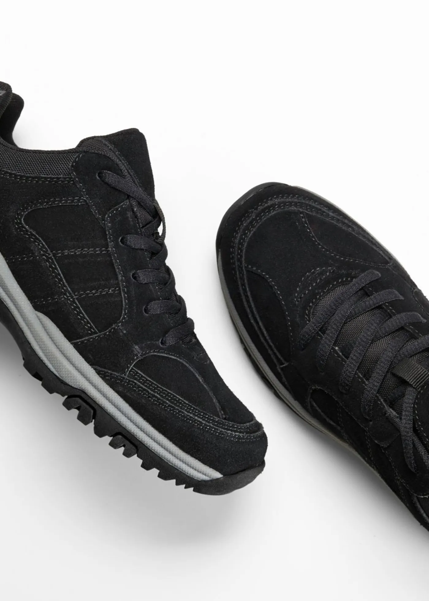 bonprix bonprix Zapatos de trekking de ante Negro Online
